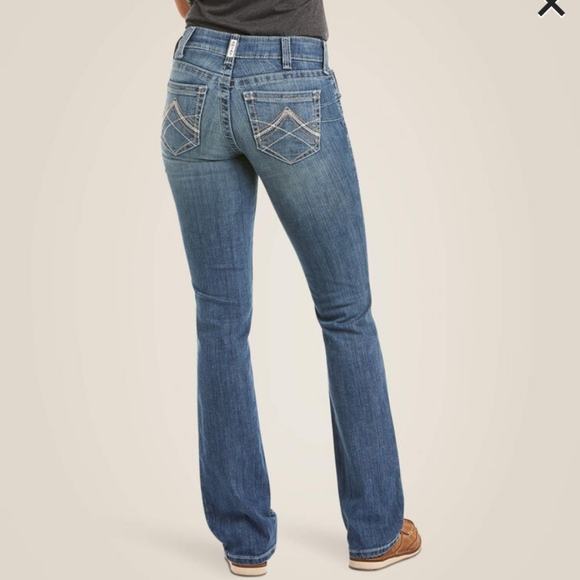 Ariat Blue Boot Cut Jeans with Classic Style - Picture 2 of 8